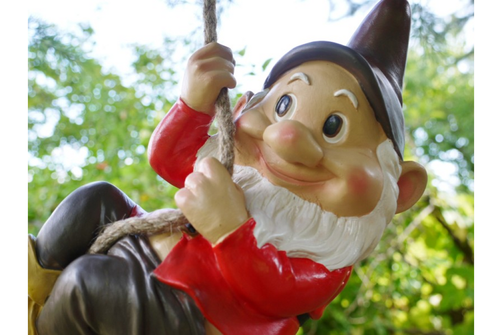 Climbing Gnome