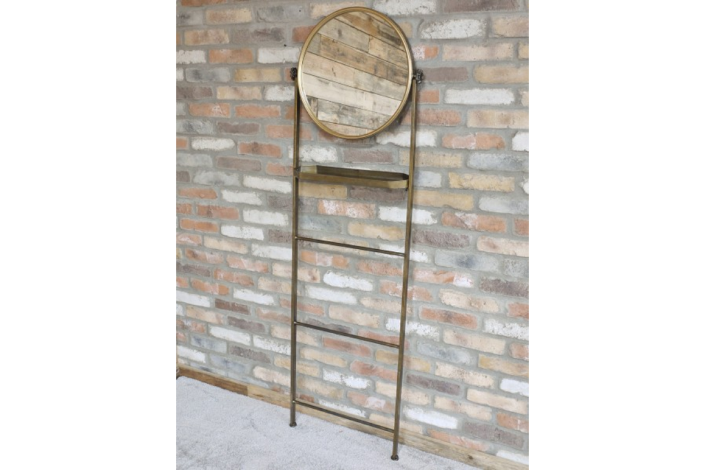 Mirror Stand