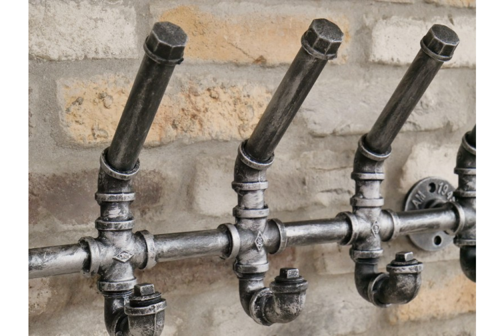 Pipe Coat Hook