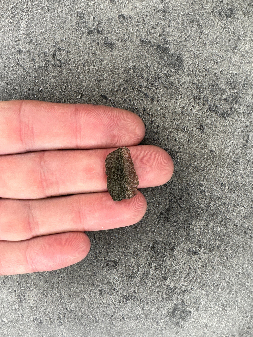 Moldavite - Rough/raw pieces 1.7g
