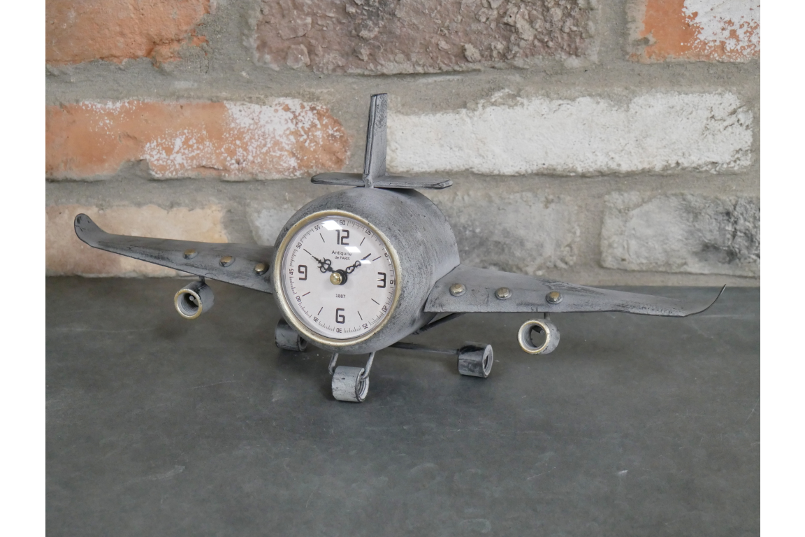 Aeroplane Clock