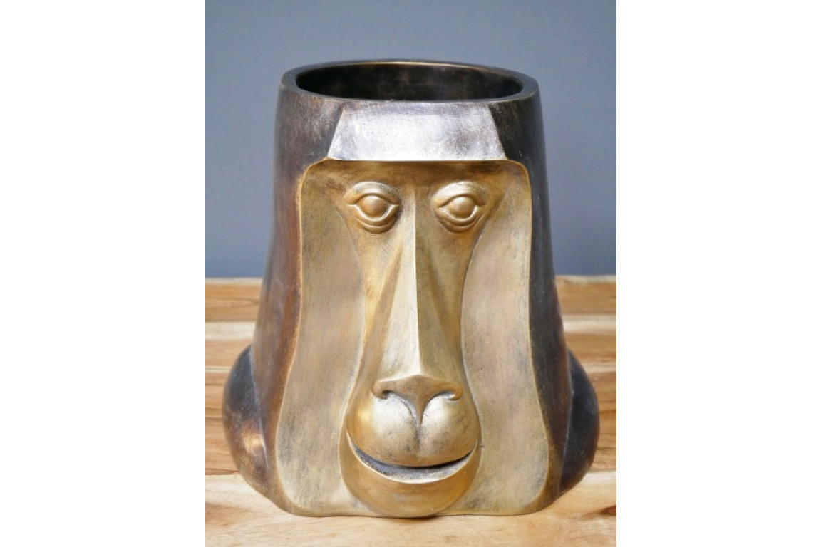 Monkey Head Pot