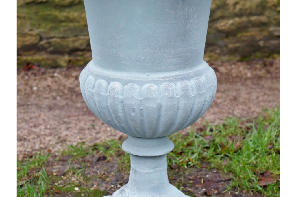C2 Urn No Base O/C Finish