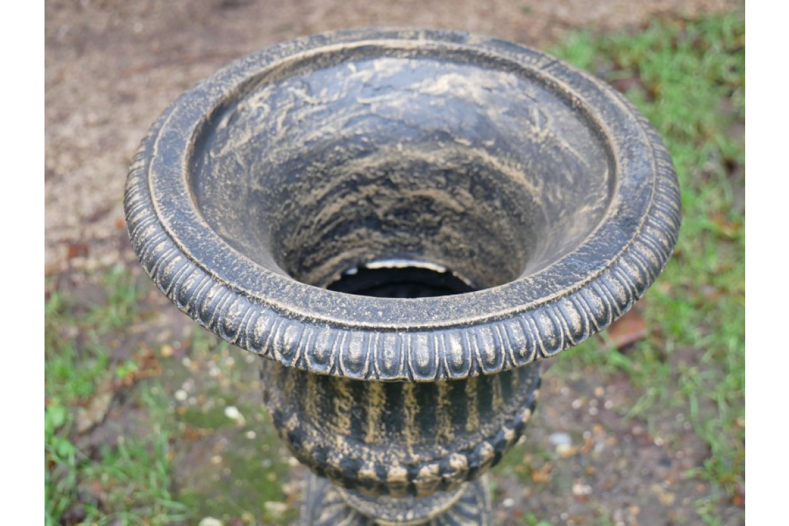 C4 Urn & Base BZ Finish