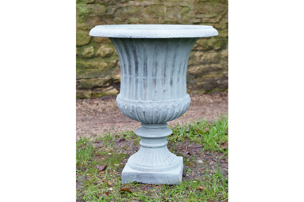 C3 Urn No Base O/C Finish