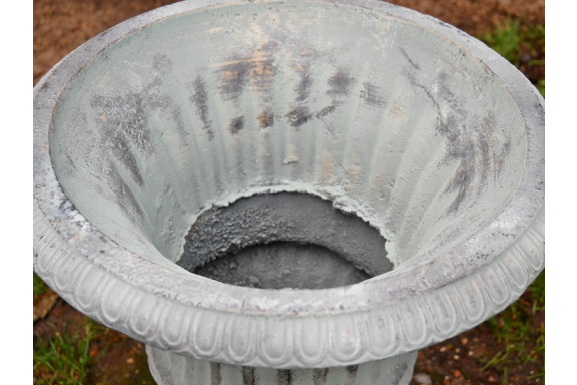 C3 Urn No Base O/C Finish