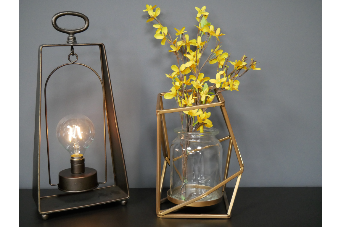 Flower Holder/Vase