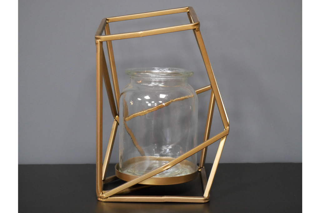 Flower Holder/Vase