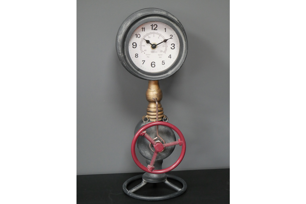 Pipe Clock