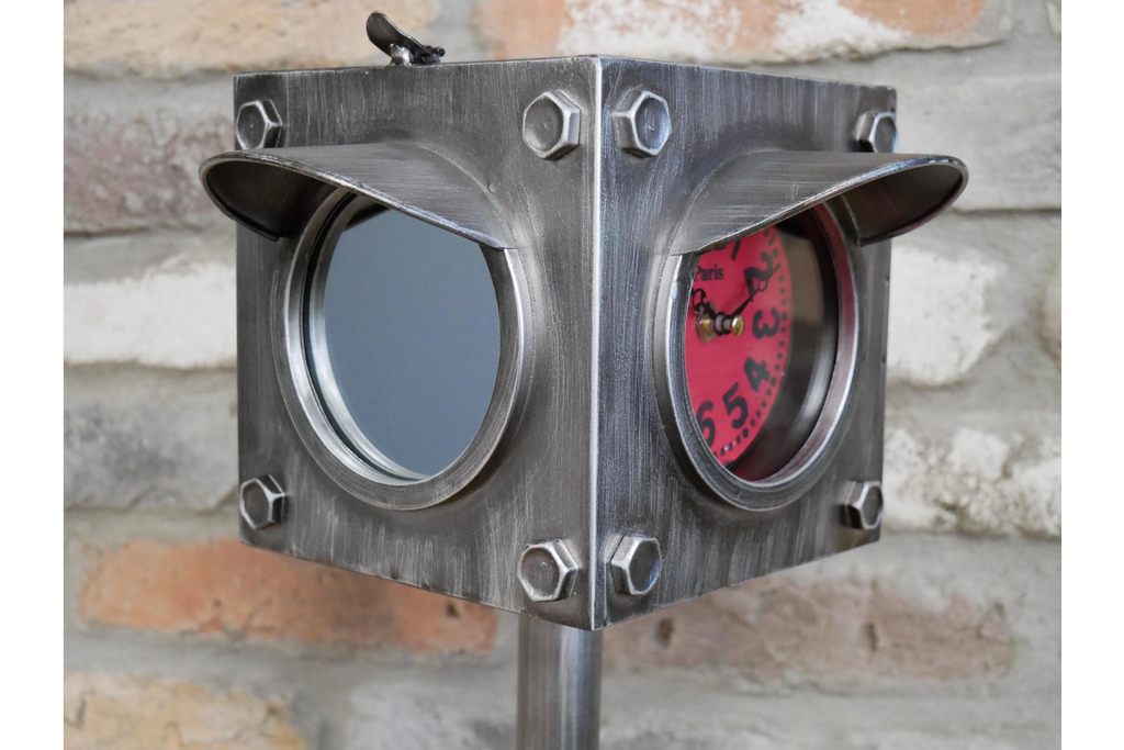 Traffic Light Clock