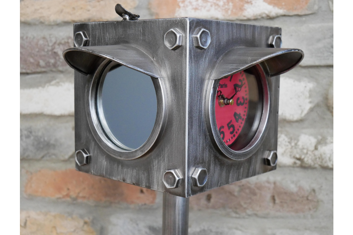 Traffic Light Clock
