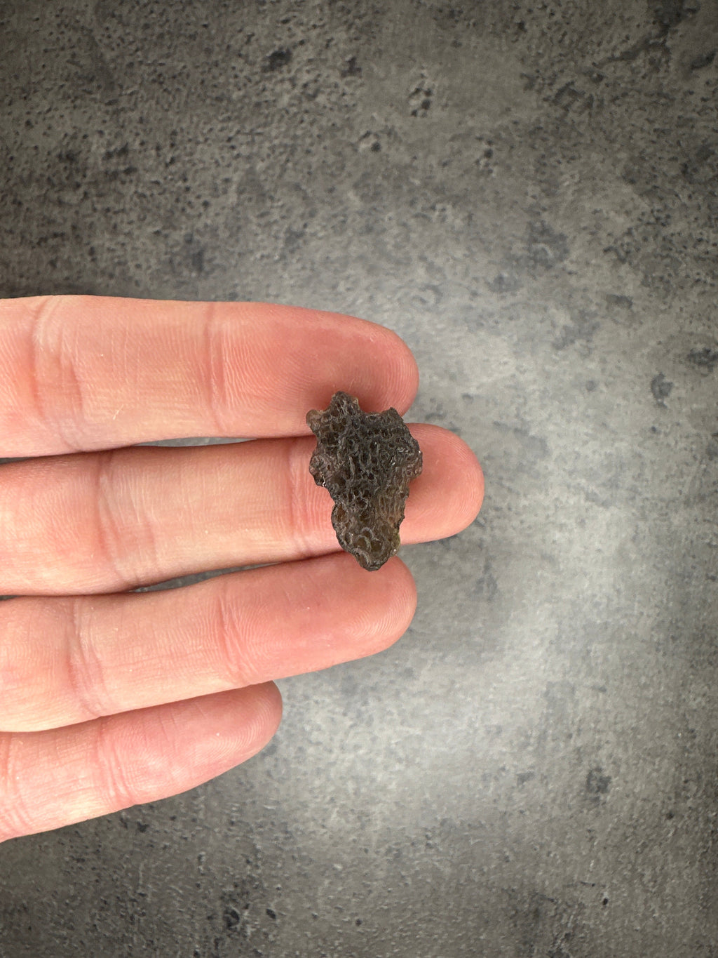 Moldavite - Rough/raw pieces 1.9g