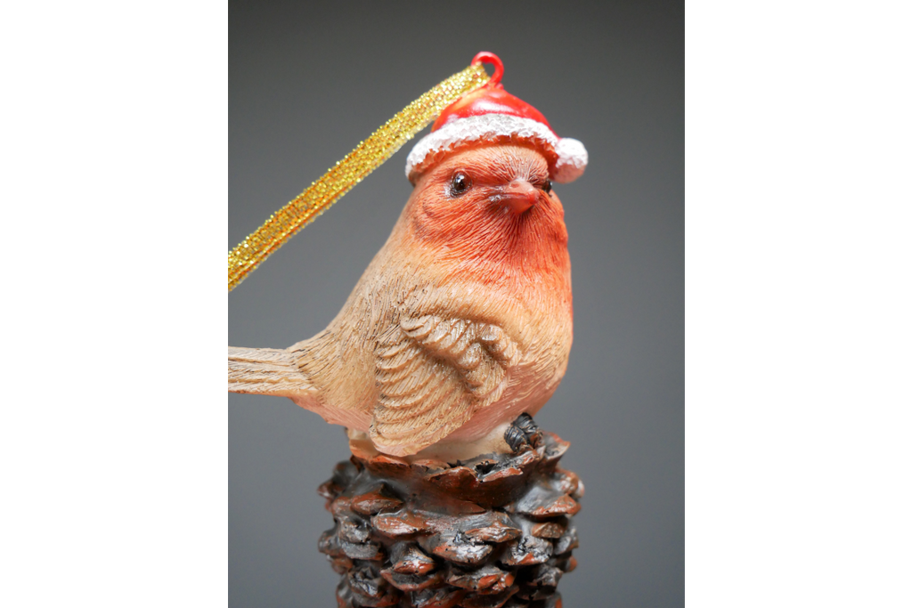 Robin On Pinecone Tree Decoration