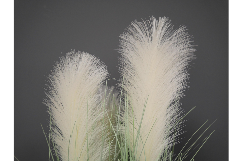 Artificial Pampas Grass
