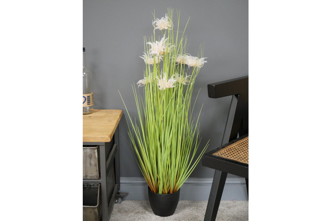 Artificial Grass With White Flowers