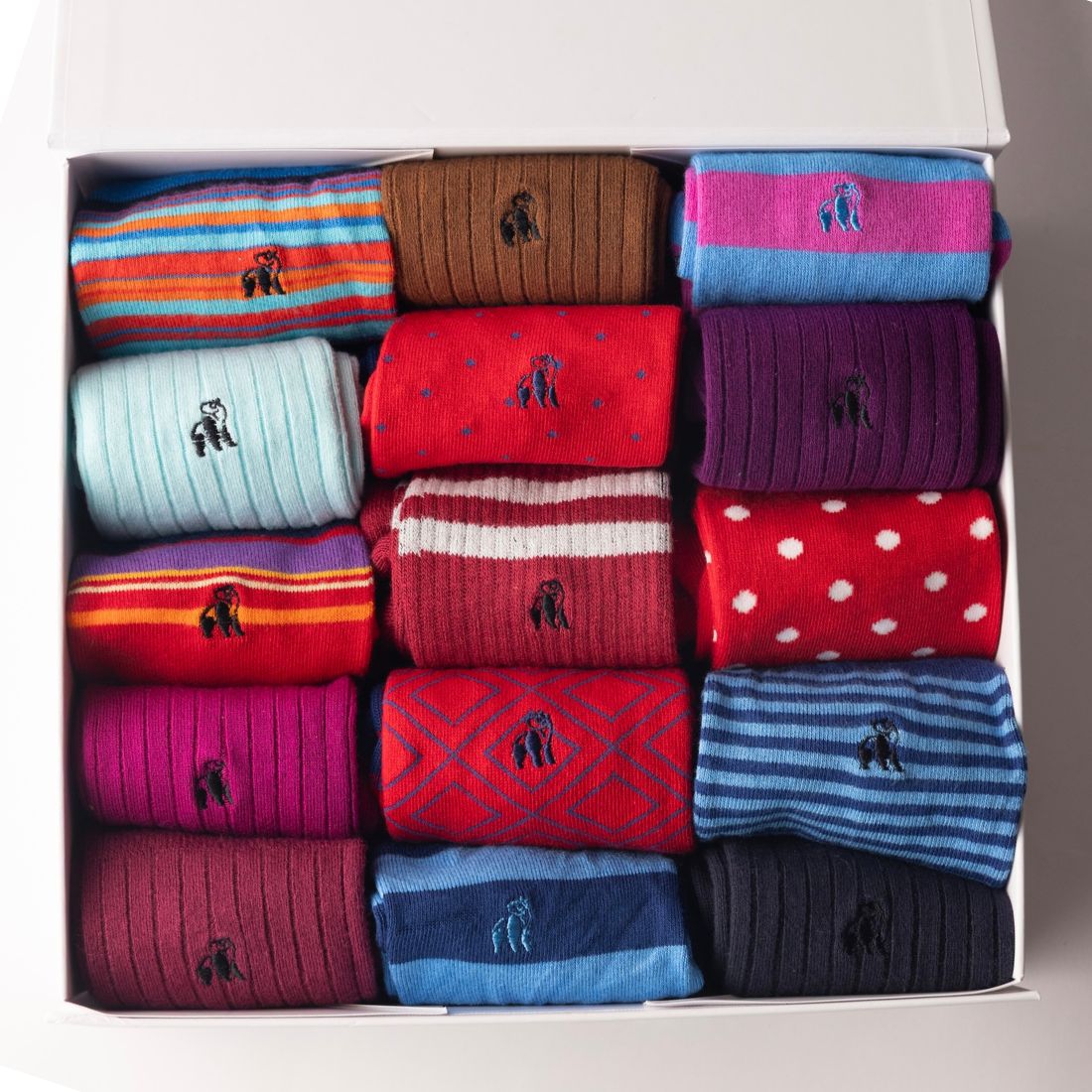 Ultimate Style Sock Box - 15 Pairs of Bamboo Socks UK 7-11 (US 8-12 EU 40-47) Colour coded