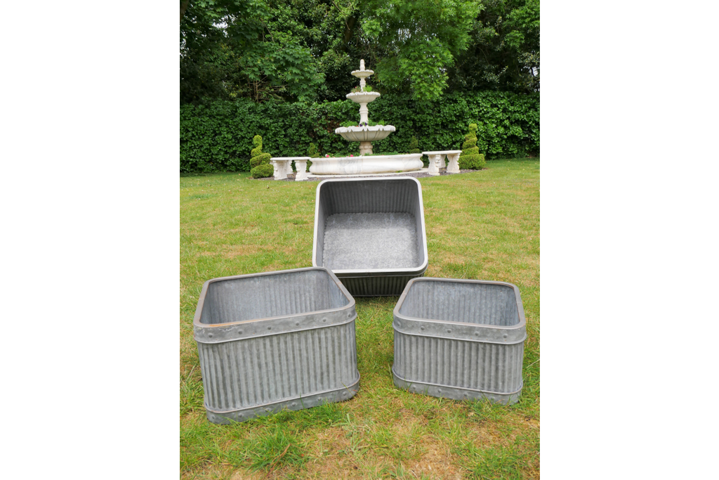 Set Of 3 Square Tubs