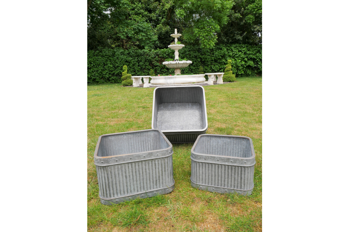 Set Of 3 Square Tubs