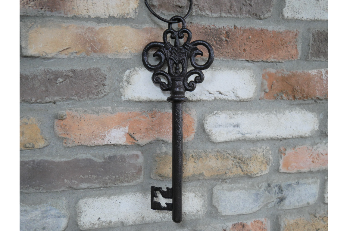 Giant Key