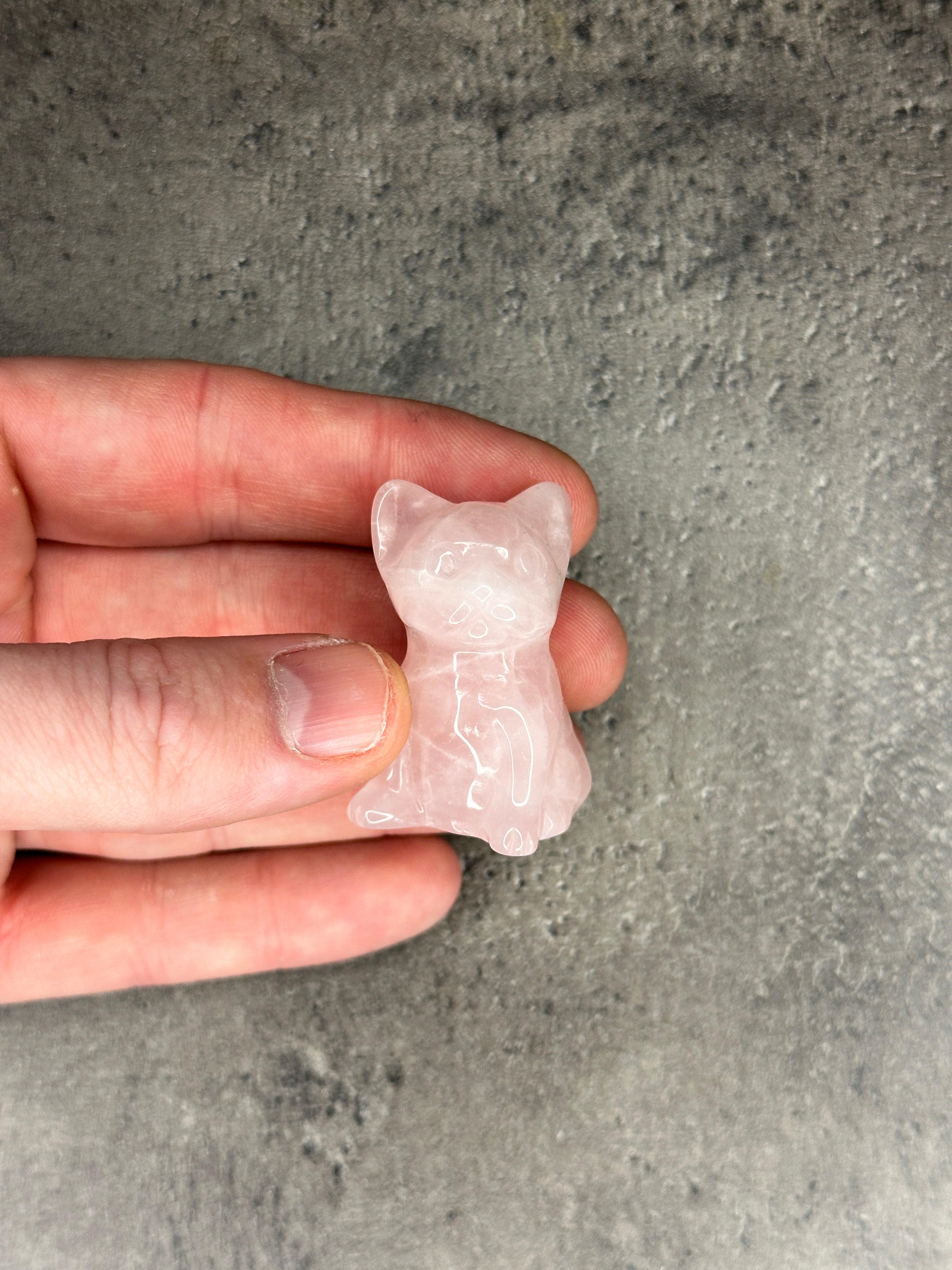 Rose quartz - Dog
