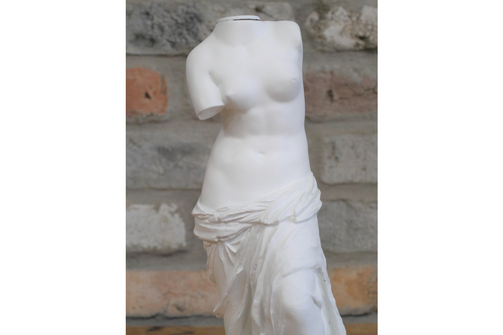 Venus Candle Holder