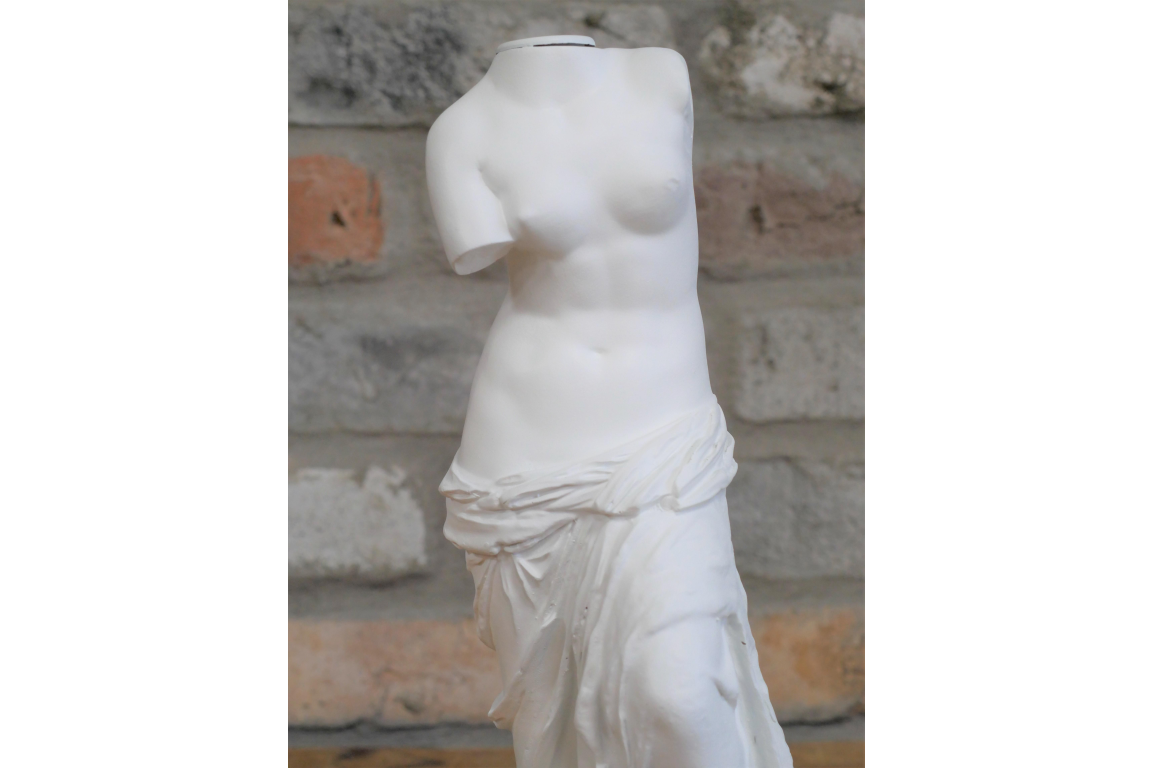 Venus Candle Holder