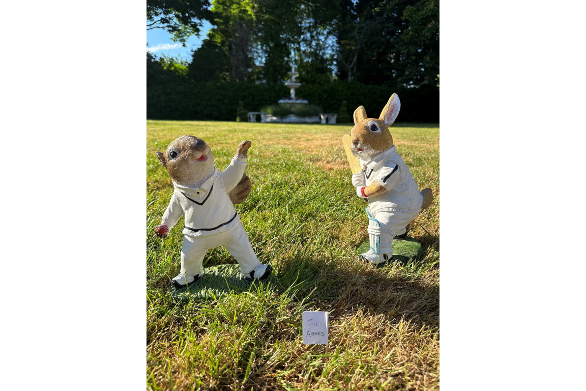 Squirrel Bowler