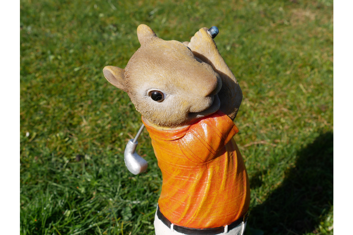Squirrel Golfer