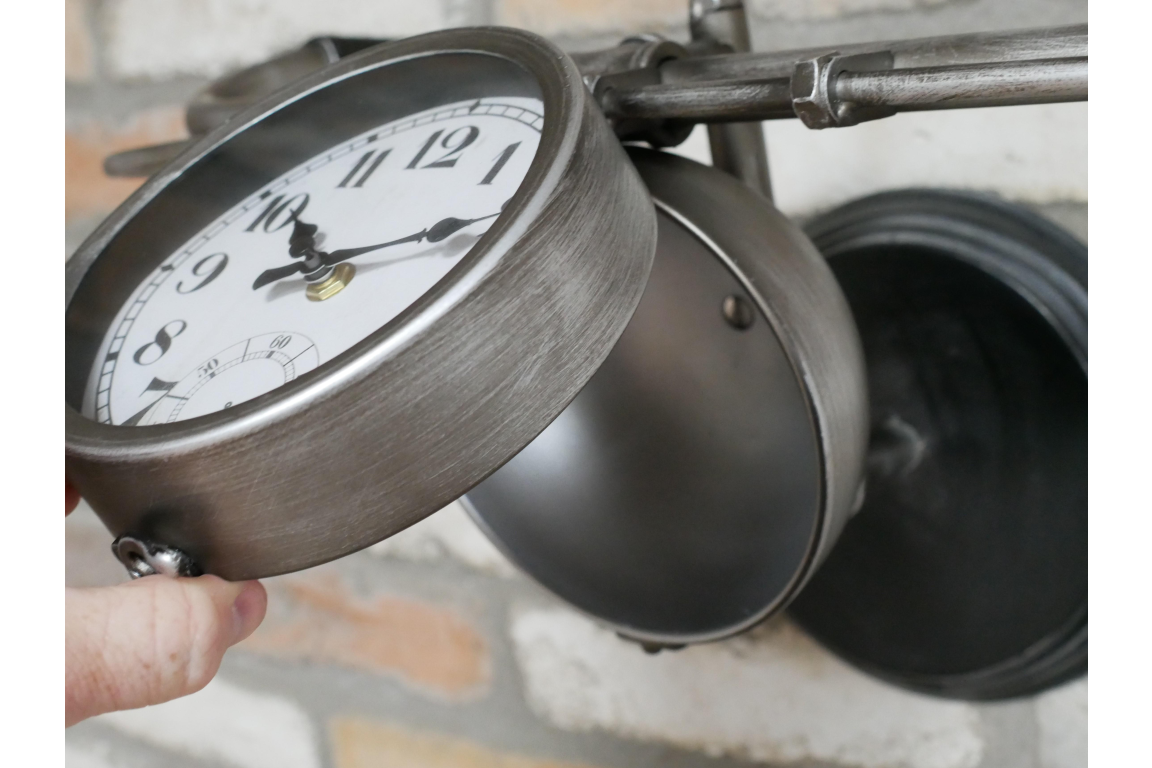 Handlebar Clock