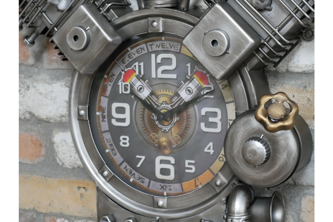 Engine Clock