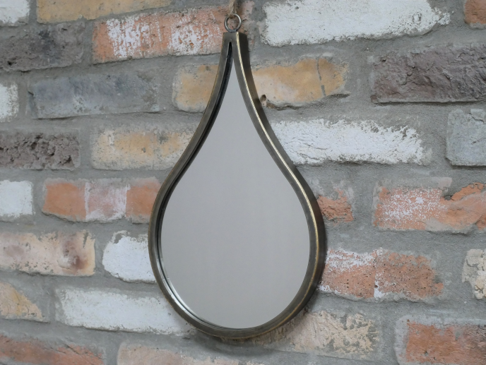 Small Teardrop Mirror