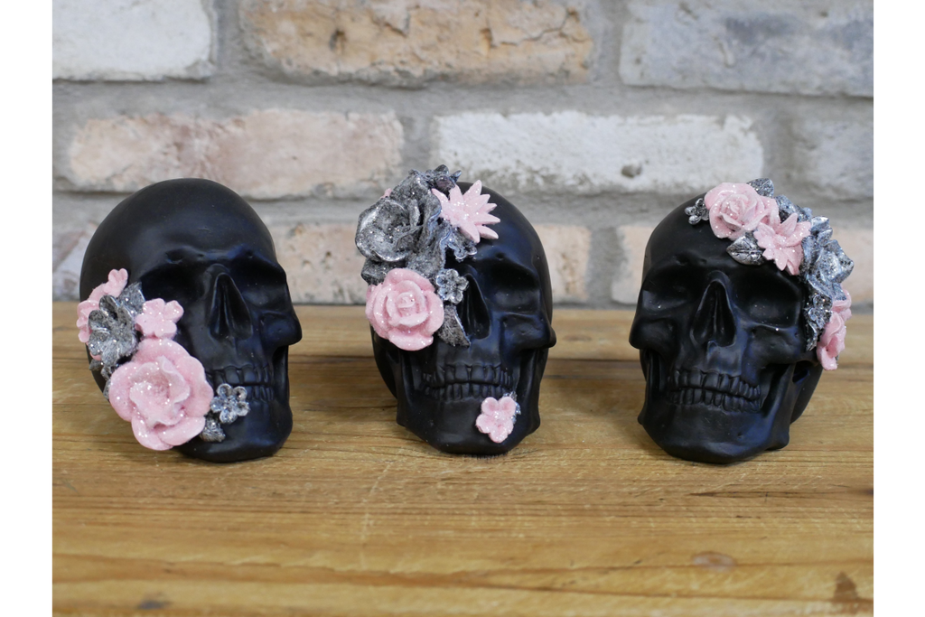 Set Of 3 Skulls
