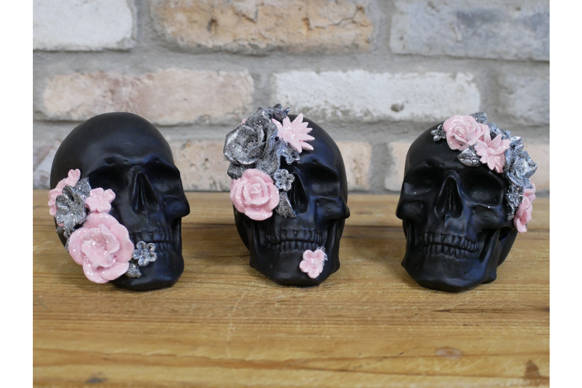 Set Of 3 Skulls