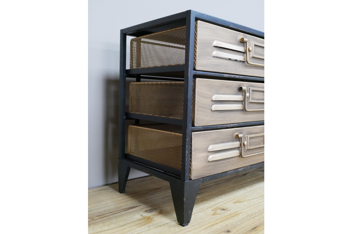 Small Storage Unit