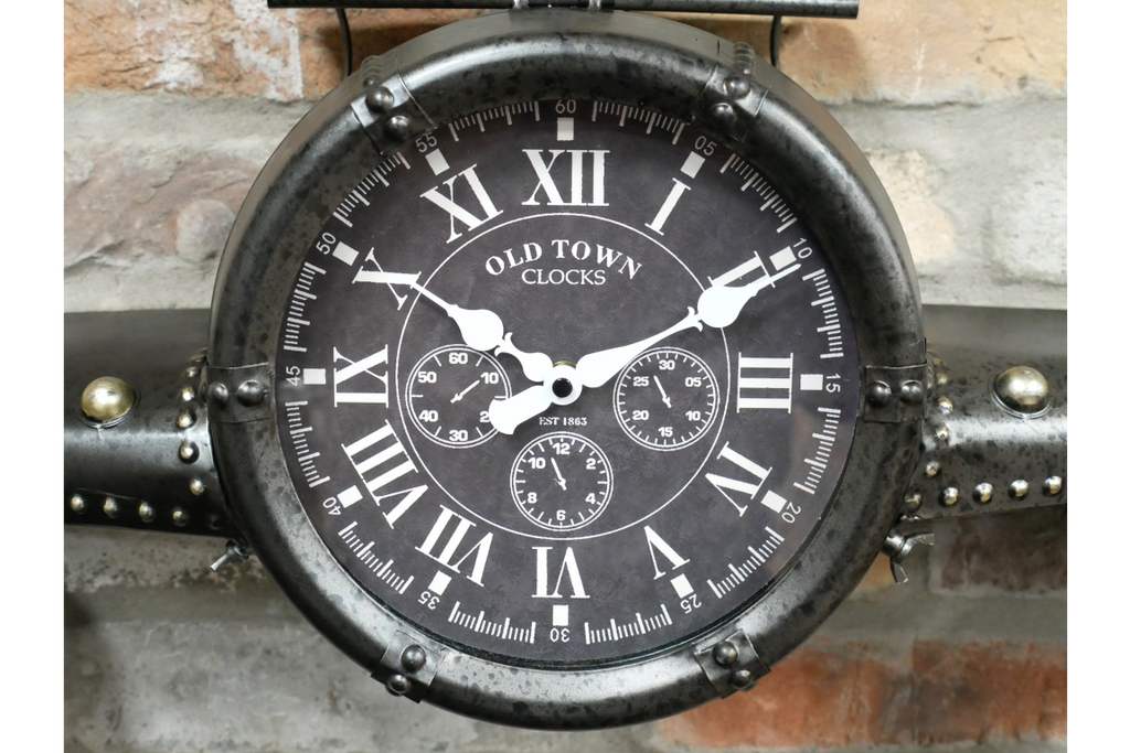 Aeroplane Clock