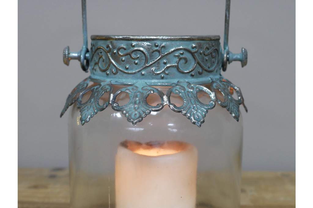 Lantern with Handle