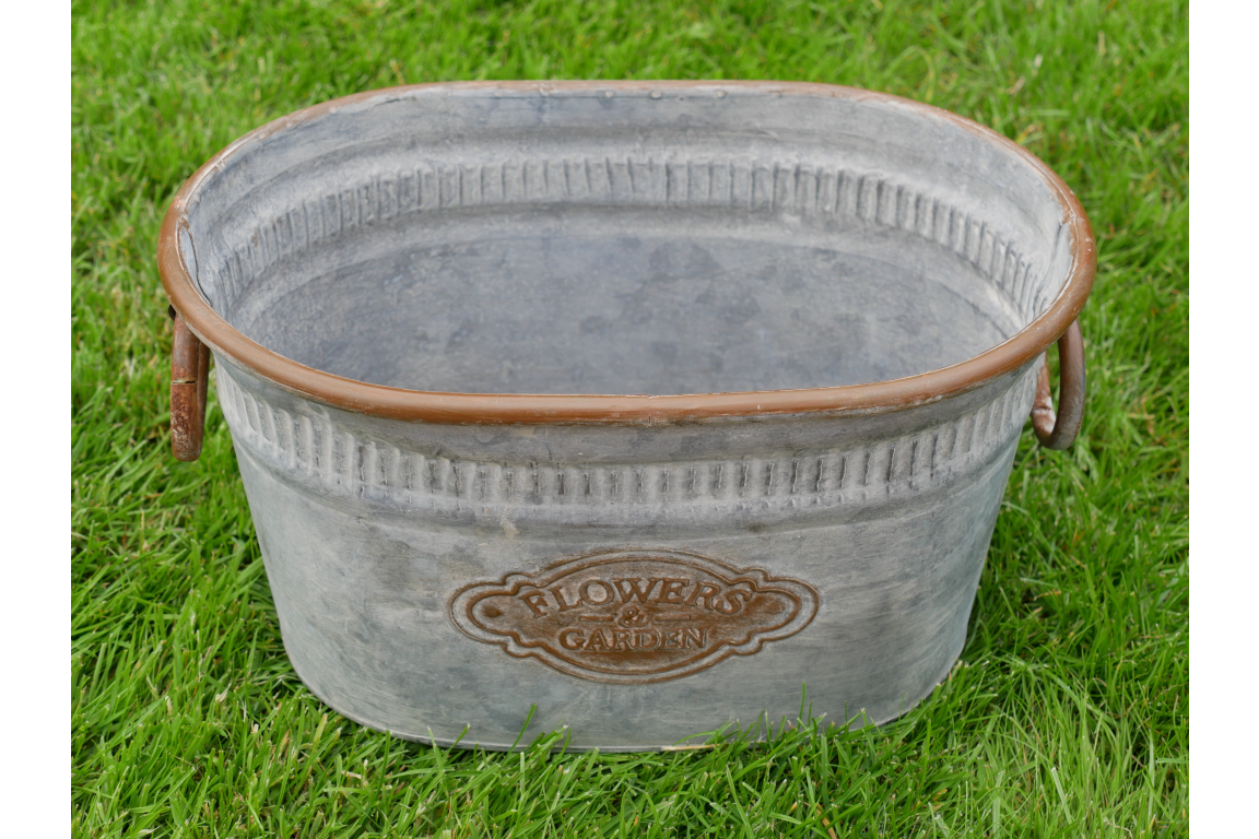 Planter-7