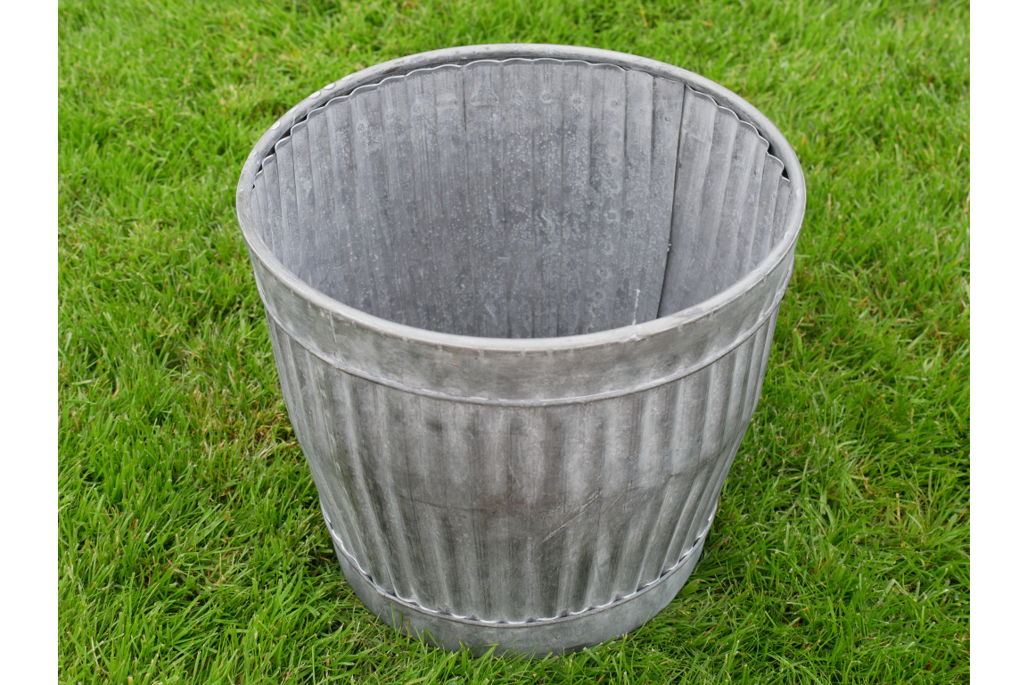 Planter-9