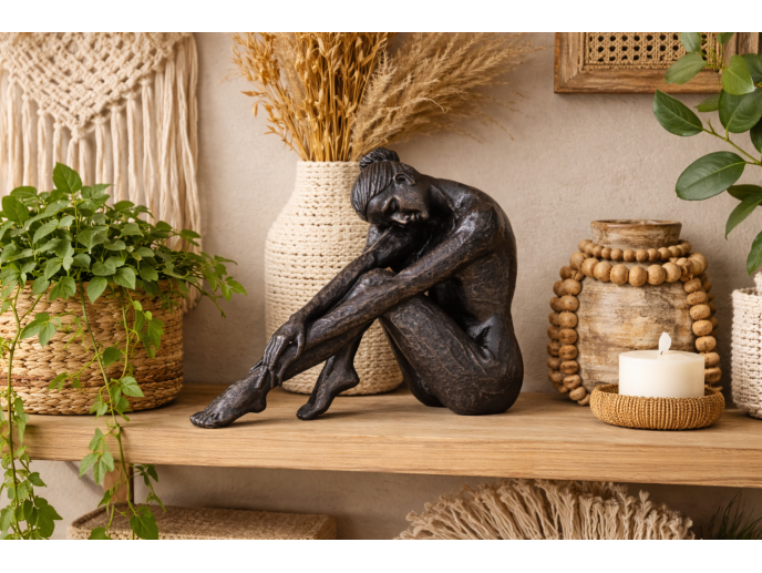 Sitting Lady