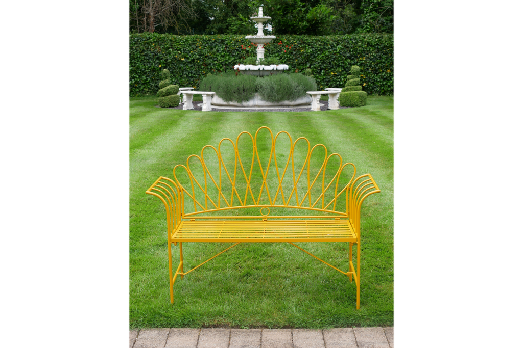 Sarah Bench