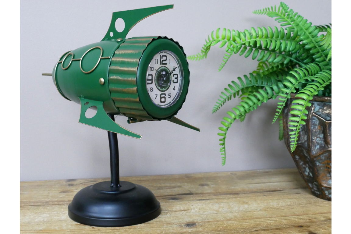 Green Spaceship Clock