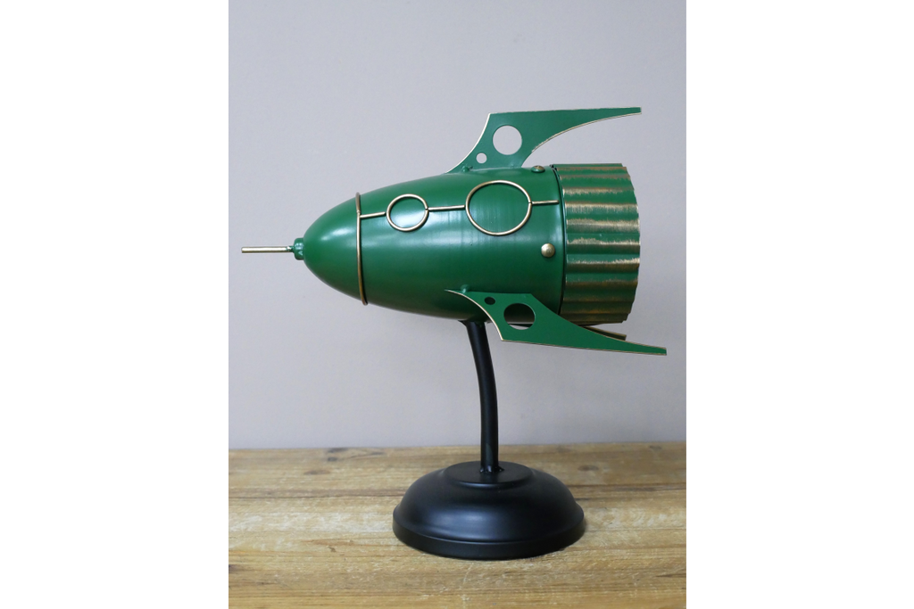 Green Spaceship Clock