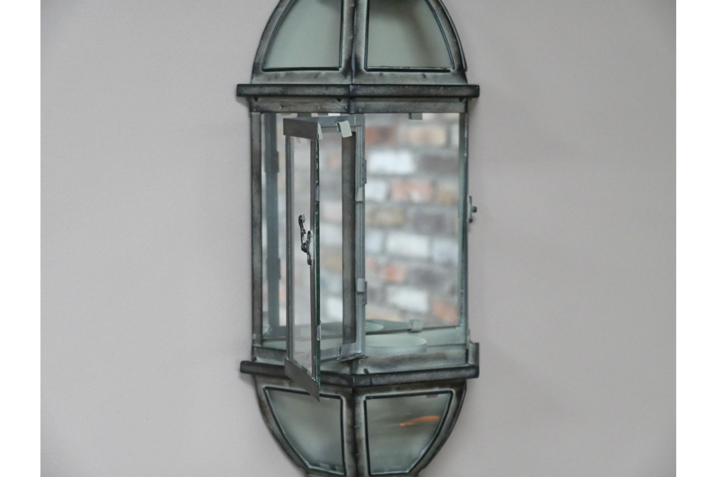Wall Lantern with Mirror