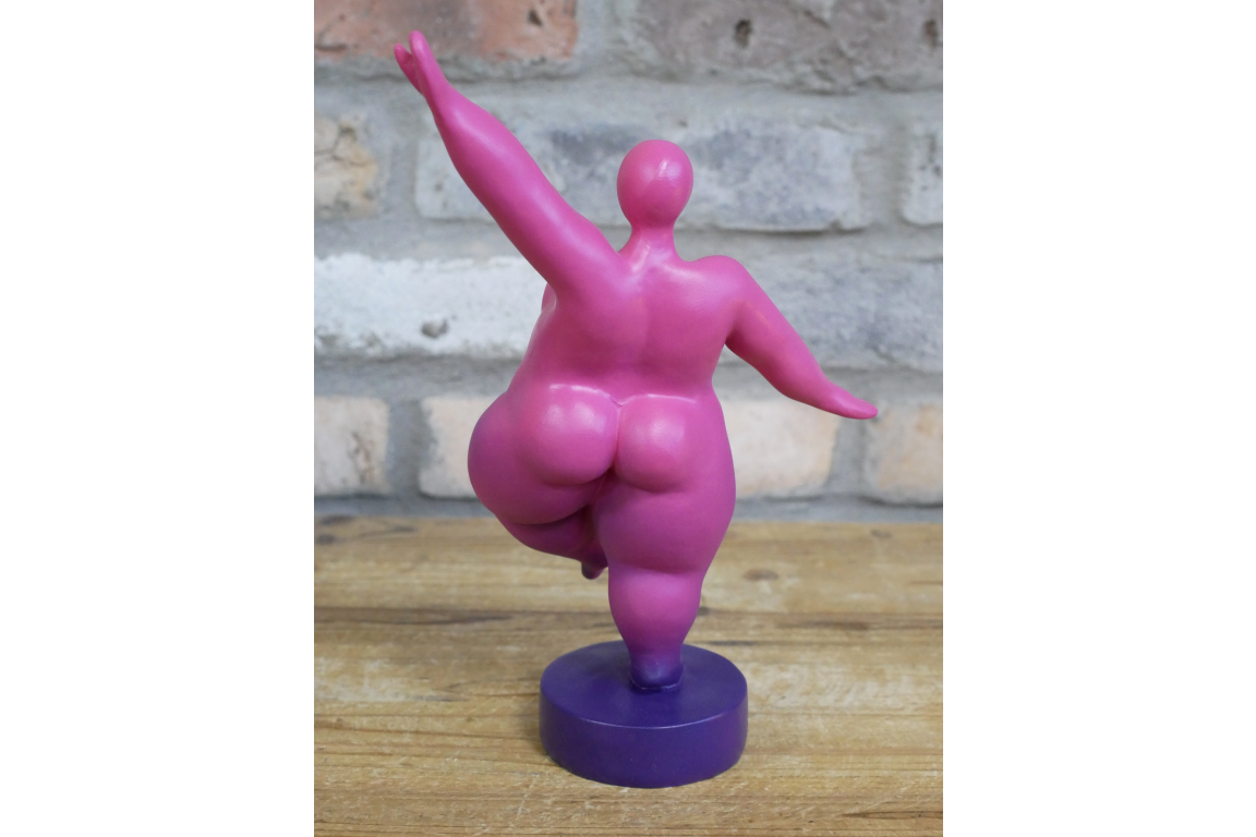 Dancing Lady