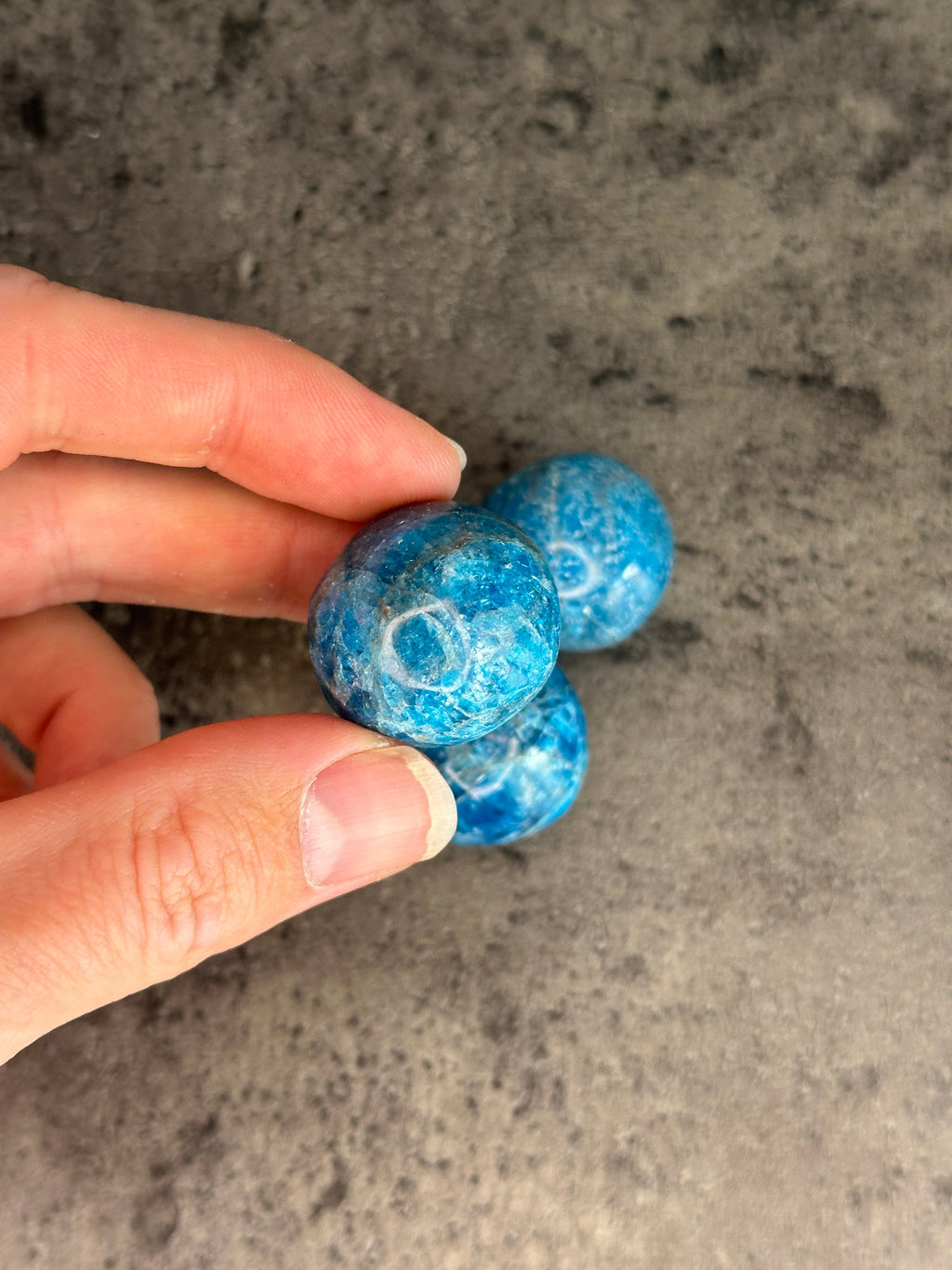 Apatite - Tumblestone (Blue)