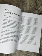 31 Days of Gratitude: Elevate your manifestation power (Signed edition)