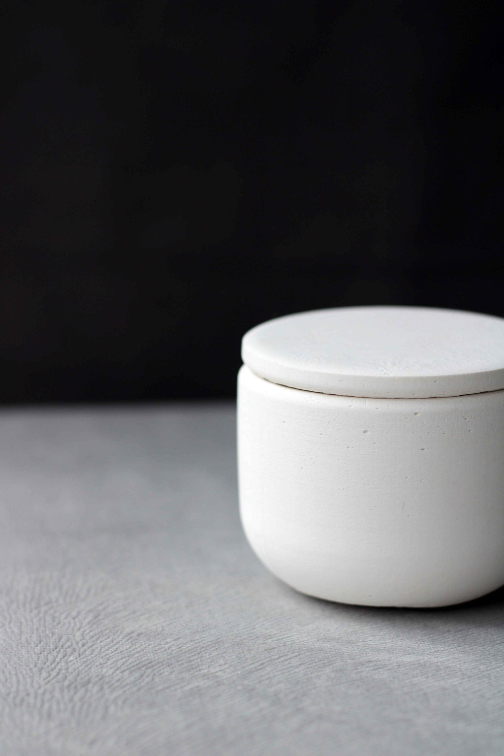 WHITE CONCRETE BIG JEWELLERY HOLDER, WHITE CONCRETE TEALIGHT HOLDER