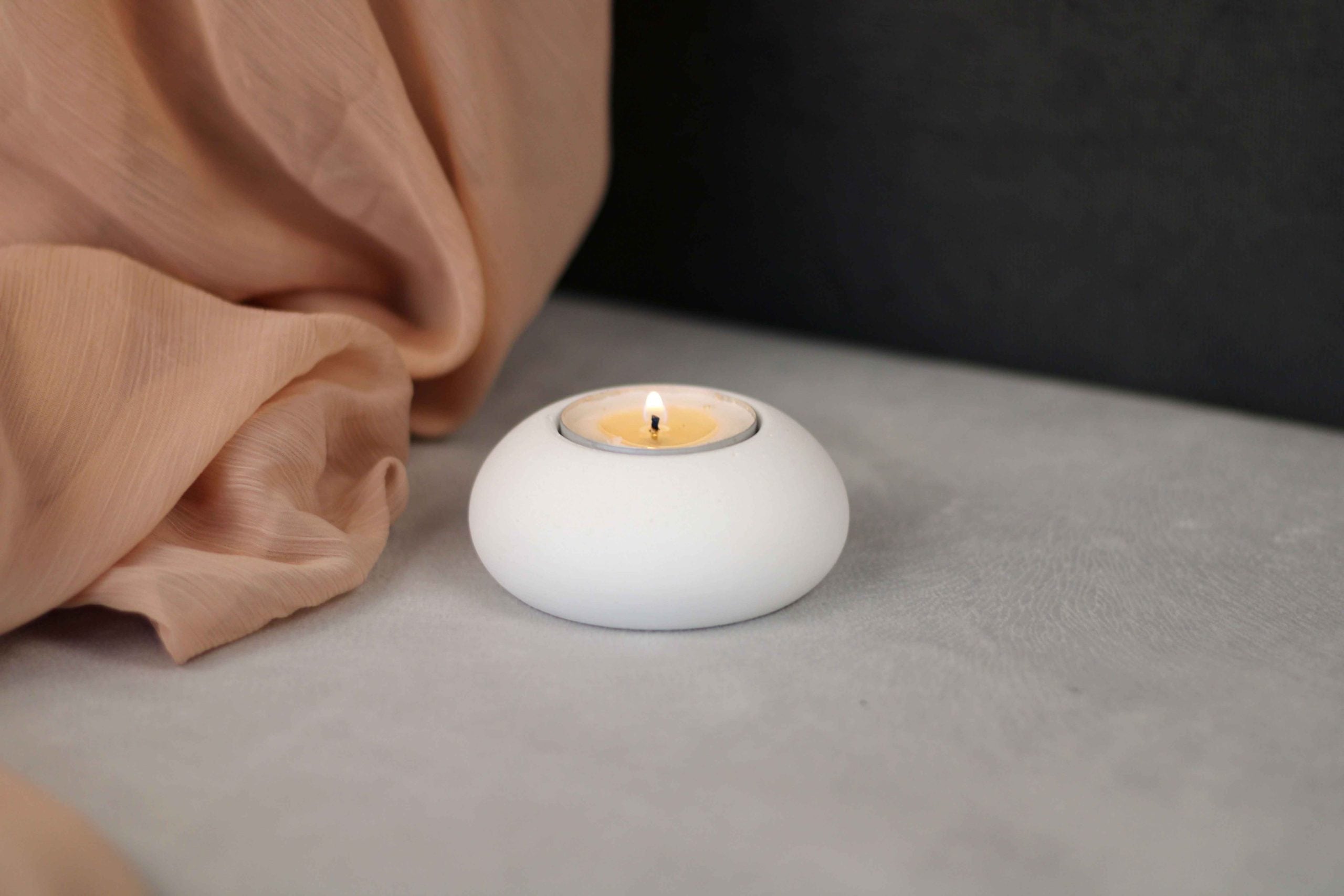 WHITE CONCRETE TEALIGHT HOLDER Default Title