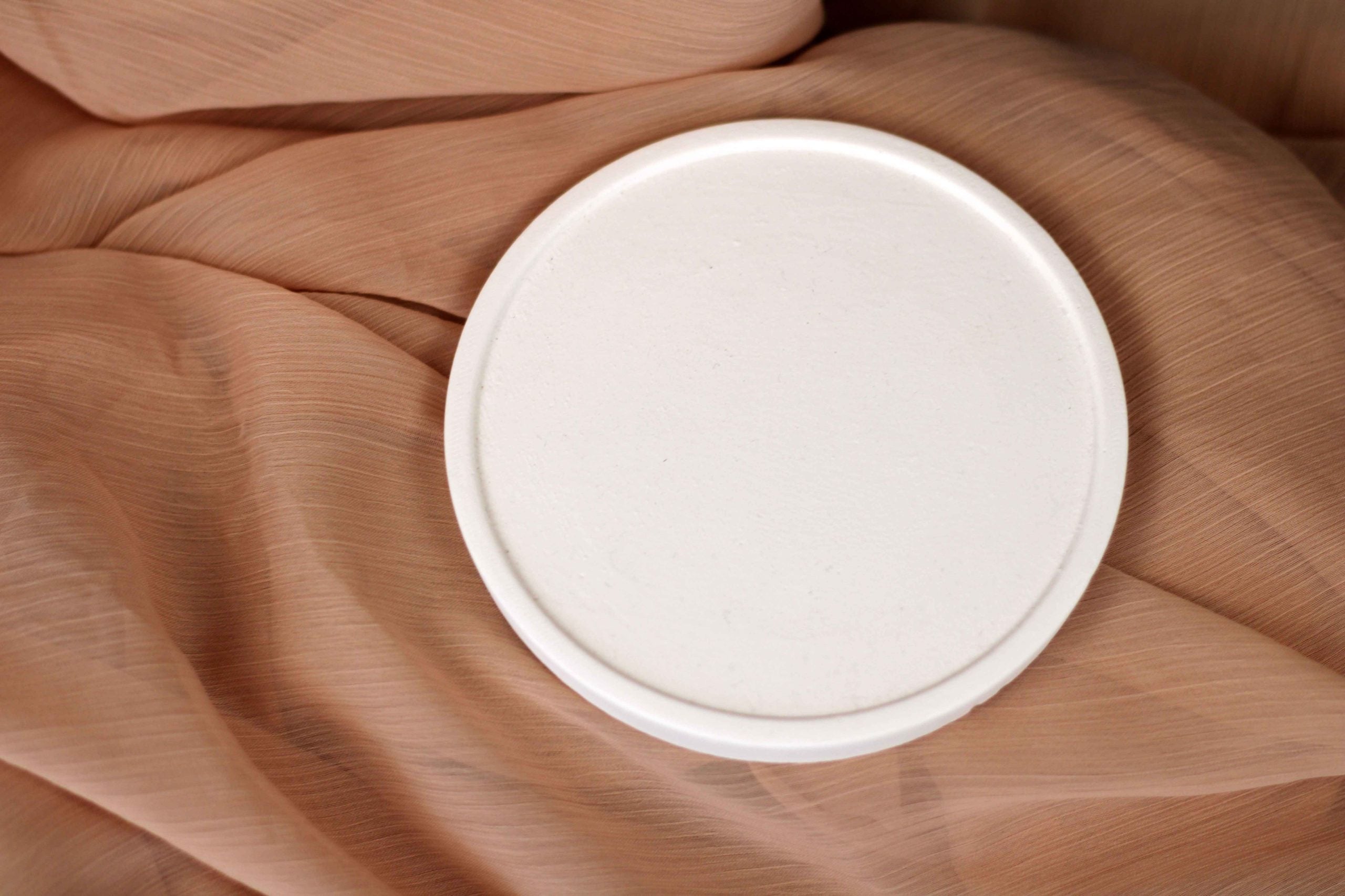 WHITE CONCRETE ROUND ITEM HOLDER Default Title