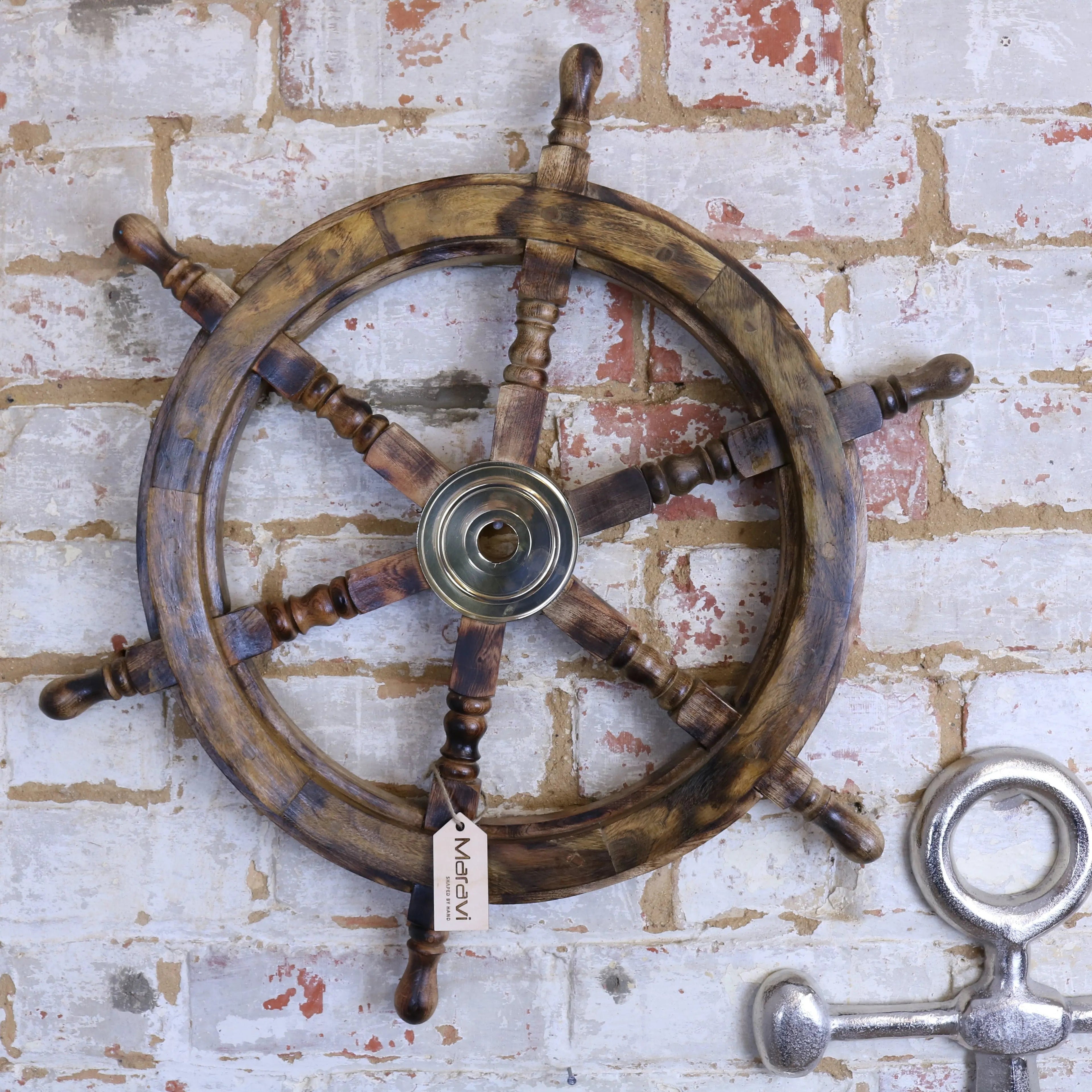 Naav Wooden Ships Wheel Natural Colour Large (61cm)